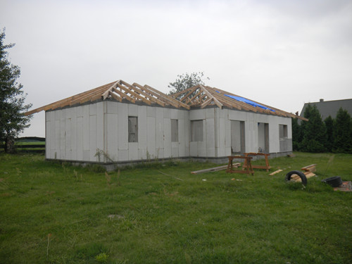 國外輕質(zhì)隔墻板工程案例：波