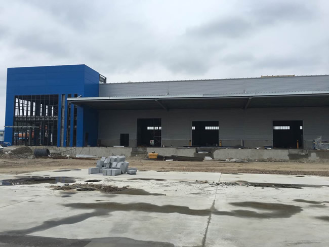 輕質復合夾芯隔墻板施工案例